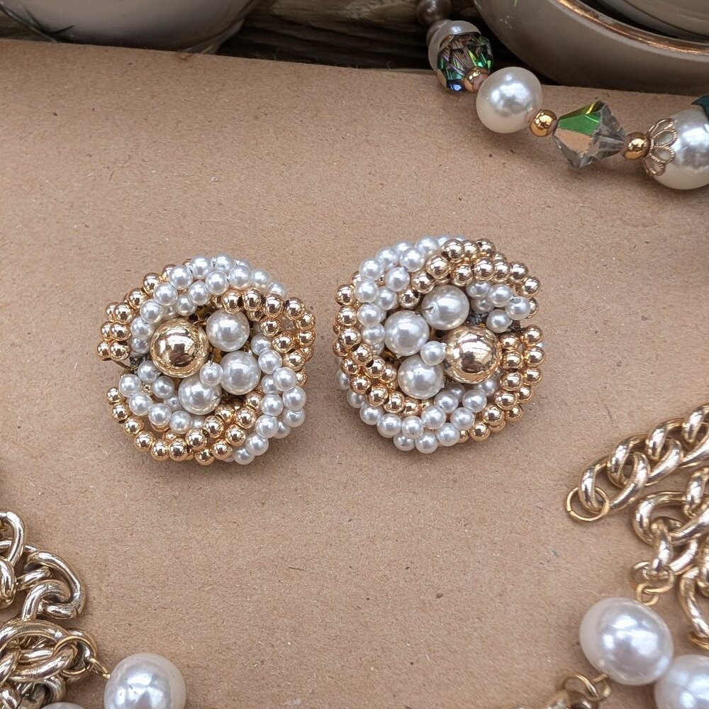 Vintage 1940's Gold & White Bead Swirl Clip-on Earrings, Japan
